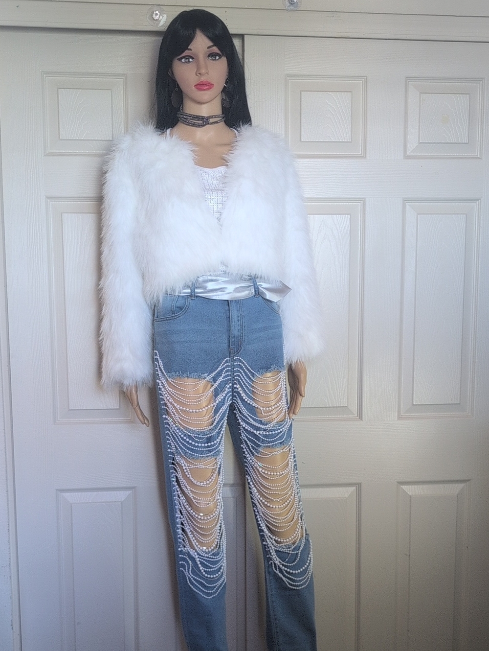 Lucuna Rhinestone Jeans and Pinbuton Coat